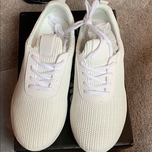 Fashion nova white snickers